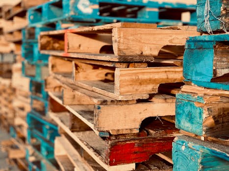 compost bin made from wooden pallets